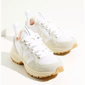 Veja Venturi Sneakers
